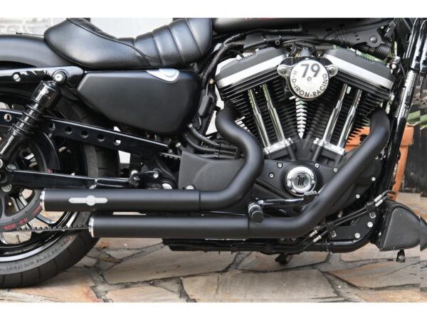 Top Chopp Staggered Exhaust System , Without Heat Shield, Polished Smooth End Cap, Black 2,5"