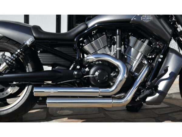 Top Chopp Staggered Exhaust System , Without Heat Shield, Polished Smooth End Cap, Polished 2,5"