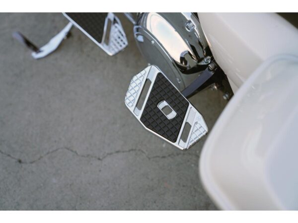 Speedliner Passenger Floorboards Chrome — изображение 3