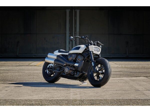 FAT Headlamp Fairing for Sportster S Models Raw — изображение 6
