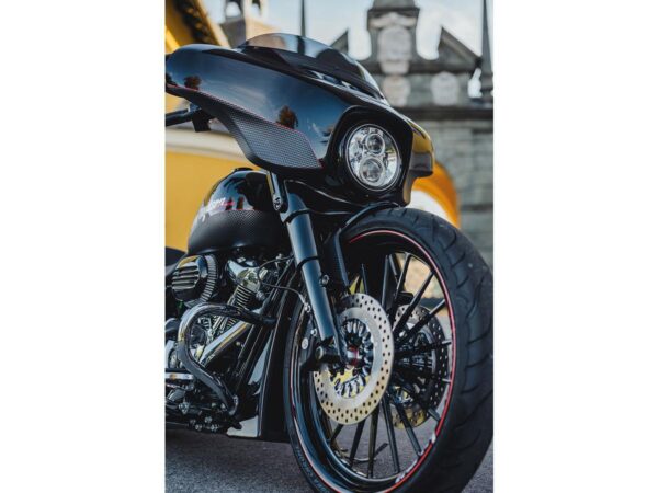 Clean Style Turn Signal for Touring Models Black — изображение 3