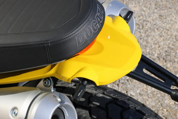 Turn indicator Task + rear position and stop light Led Approved — изображение 2